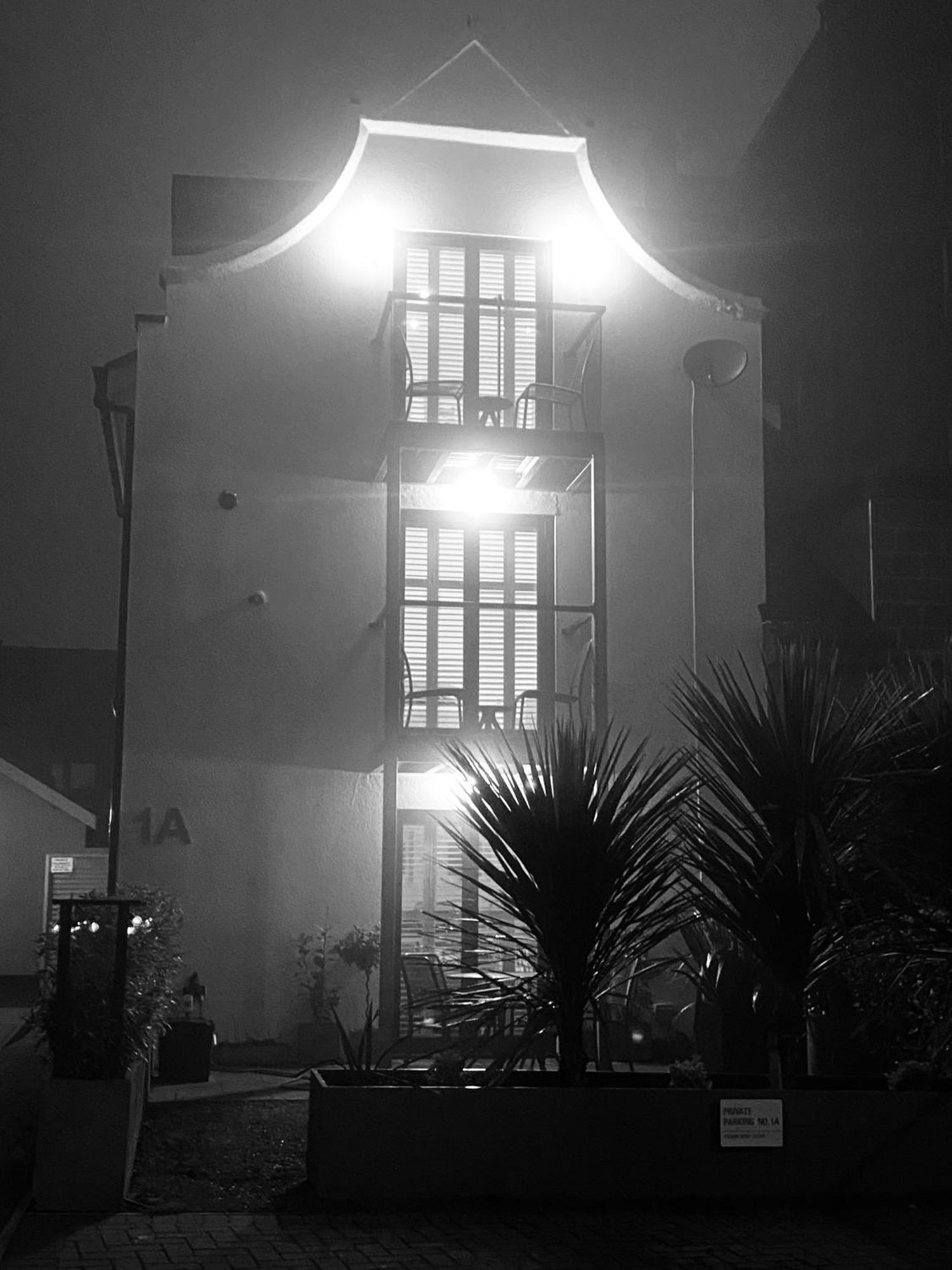 Retro Retreat, Sea View, Free Parking & Ev Plug-In Villa Whitby Eksteriør billede